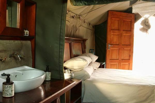 Thakadu Bush Camp Ghanzi Exterior photo